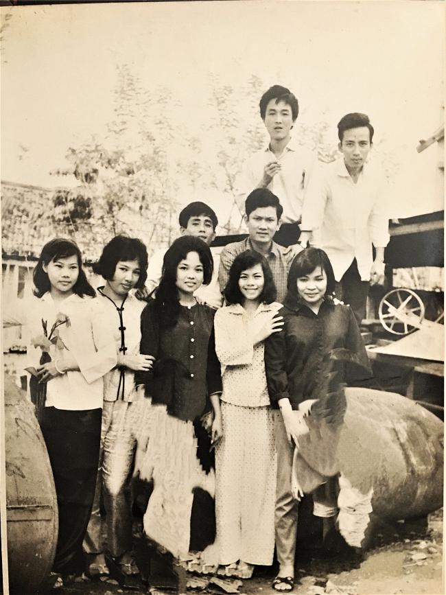 goi-viet-phim-ban-chuyen-am-1966